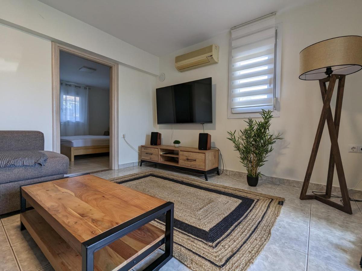 Ethos Apartment Néa Péramos Exterior foto